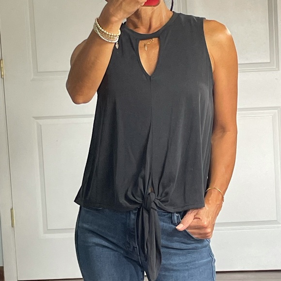 Leith Tops - Leith Charcoal Gray Front Tie Blouse size XS